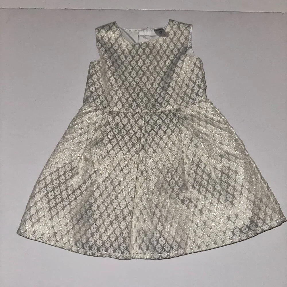 Girls Carter's Size 18M Ivory Metallic Gold Sleeveless Dress with back bow 18 Mo
